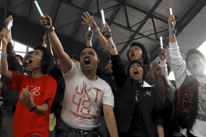 Komunitas JKT48 Ikatan Fans yang Solid dan Berpengaruh
