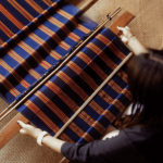 Kain Sutra Simbol Kemewahan dan Warisan Jalur Perdagangan Kuno