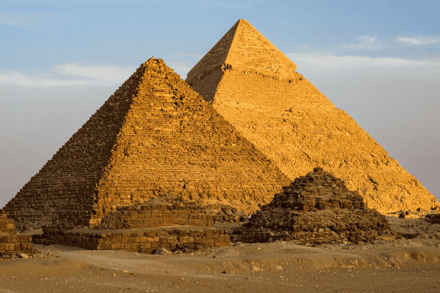 Piramida Mesir Keajaiban Abadi Teknik dan Misteri