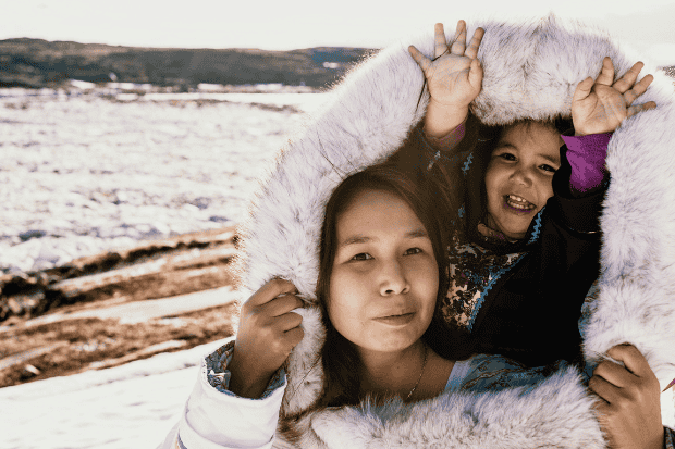 Suku Inuit Penjelajah Kutub Utara yang Tangguh dan Penuh Kearifan